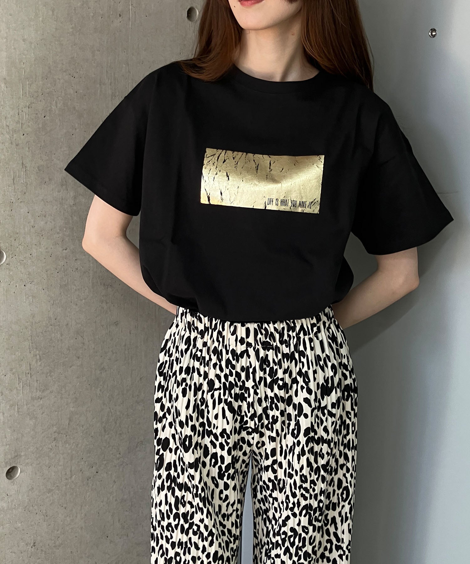 ミージェーン me Jane アニマルシルバー箔プリントTシャツ （BLK/ゴールド） BLK/ゴールド