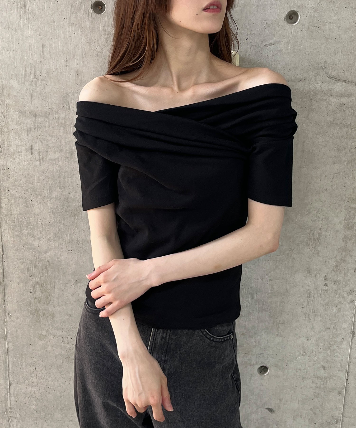 ミージェーン me Jane クロスオフショル半袖Tシャツ （ブラック） ブラック