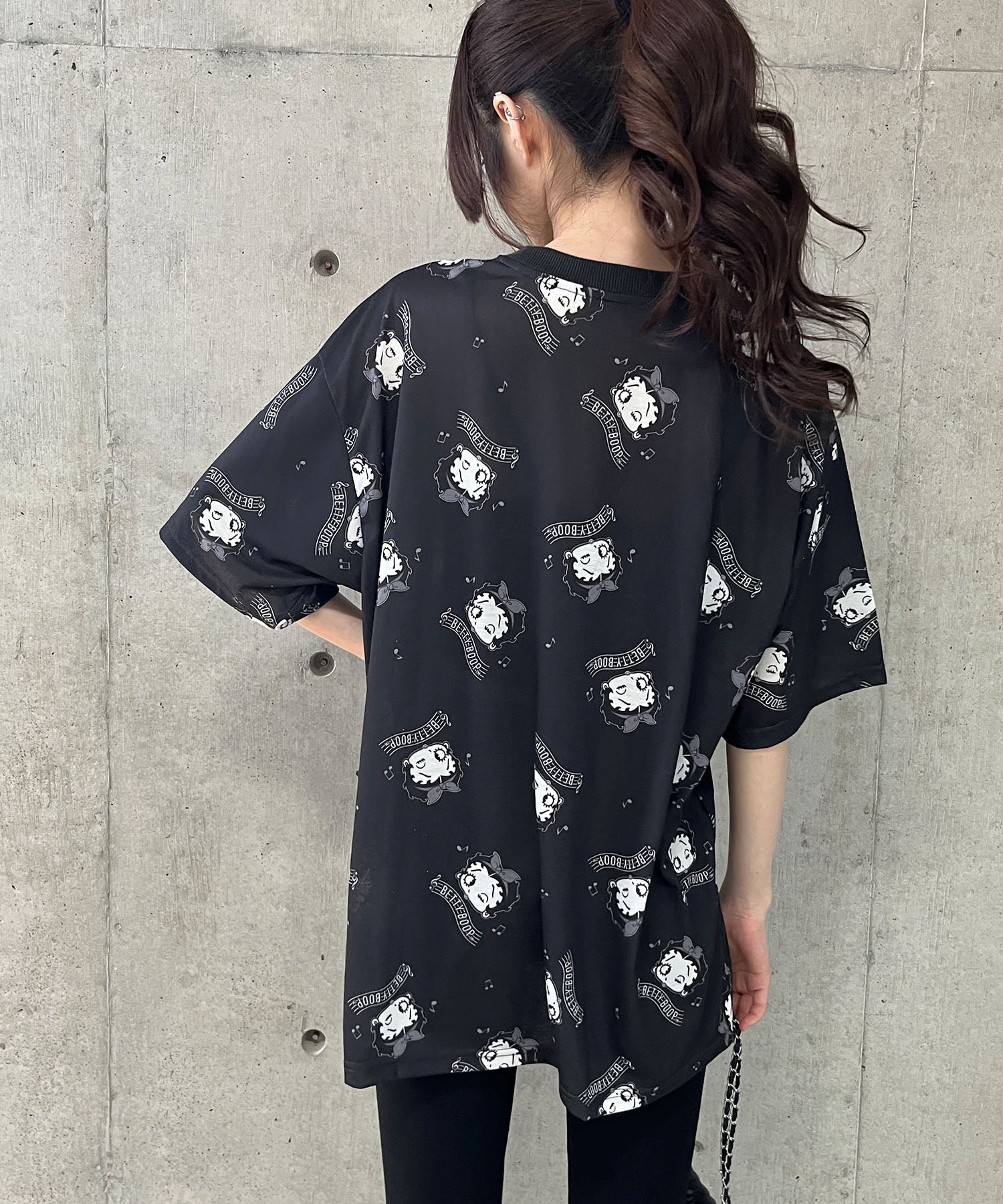 ミージェーン me Jane BETTY BOOP総柄プリントTシャツ （ブラック） ブラック