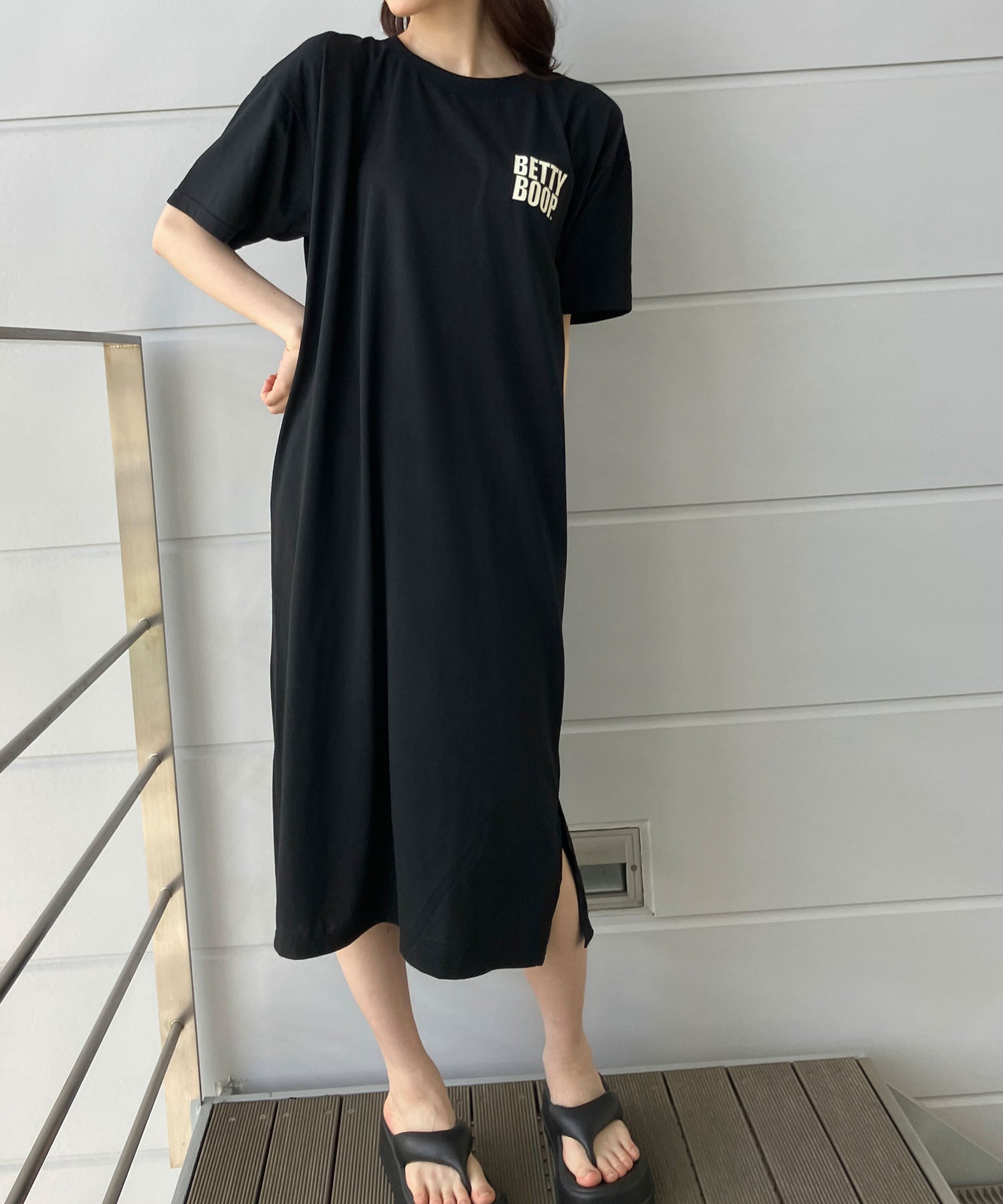 ミージェーン me Jane BETTY BOOPバックプリントTシャツワンピース （ブラック） ブラック