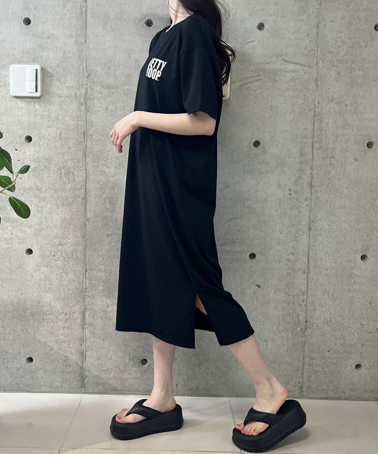 ミージェーン me Jane BETTY BOOPバックプリントTシャツワンピース （ブラック） ブラック