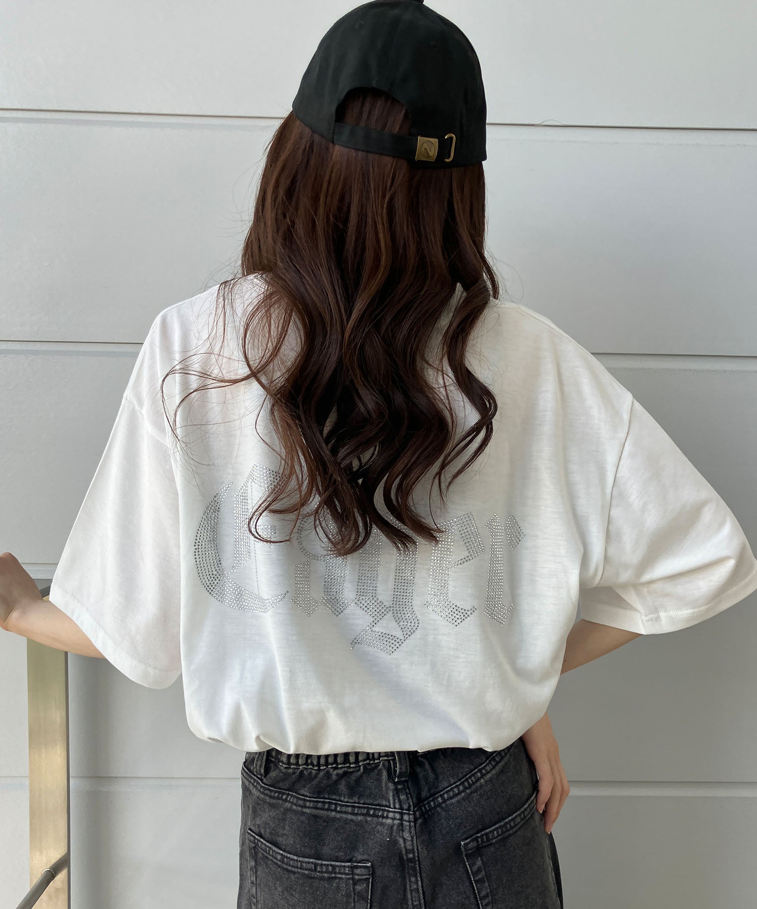 ミージェーン me Jane きらきらラインストーン×刺繍Tシャツ （オフホワイト） オフホワイト