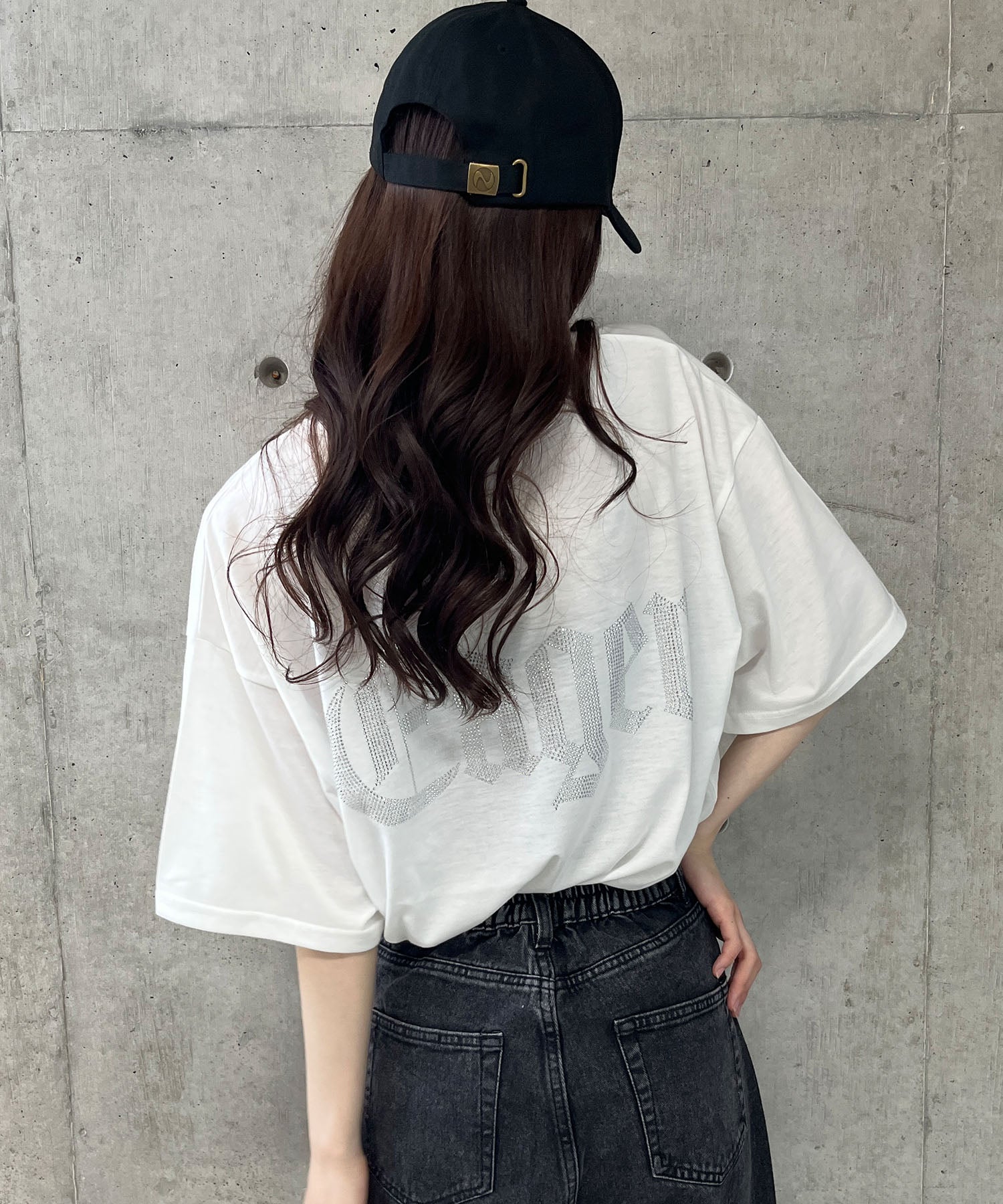 ミージェーン me Jane きらきらラインストーン×刺繍Tシャツ （オフホワイト） オフホワイト