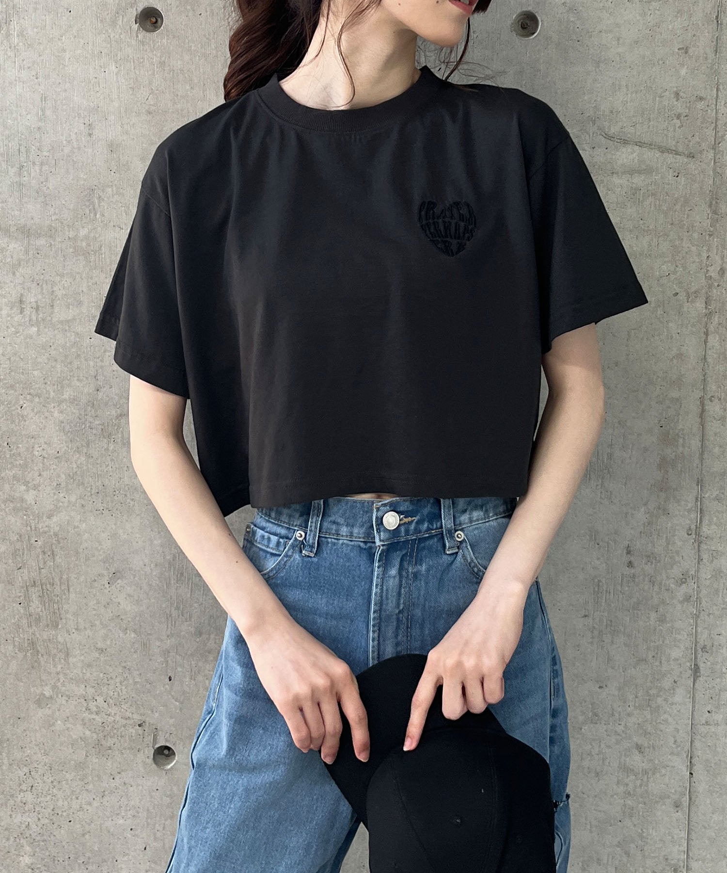 ミージェーン me Jane バックデニムハート型ショート丈Tシャツ （チャコールグレー） チャコールグレー