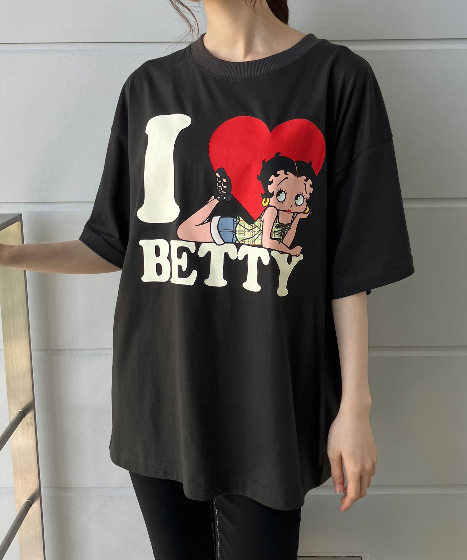 ミージェーン me Jane BETTY BOOPハートプリントTシャツ （チャコールグレー） チャコールグレー