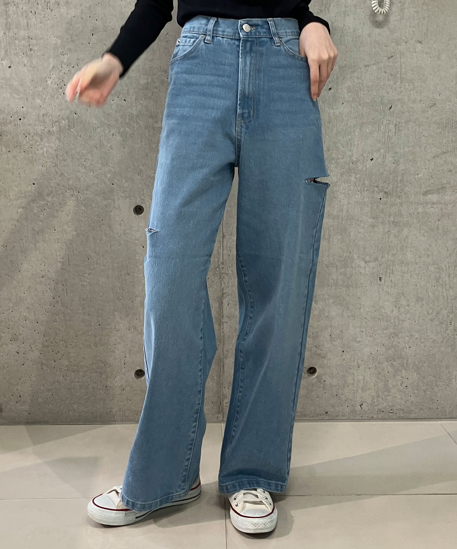 ミージェーン me Jane サイドスリットデニムパンツ （サックス） サックス