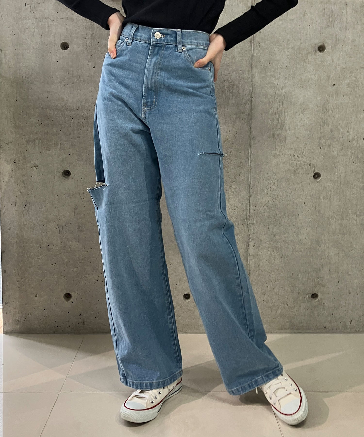 ミージェーン me Jane サイドスリットデニムパンツ （サックス） サックス