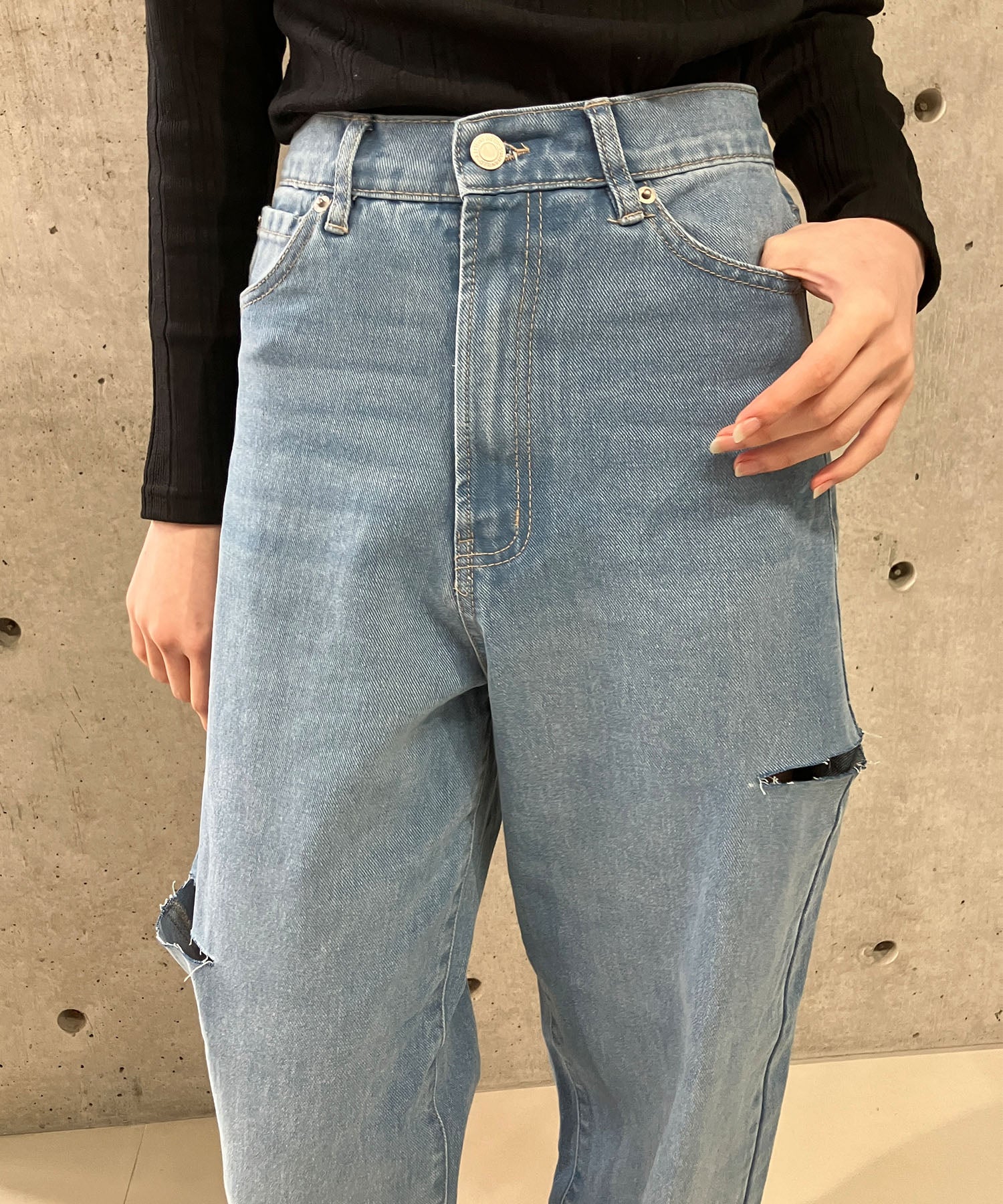ミージェーン me Jane サイドスリットデニムパンツ （サックス） サックス