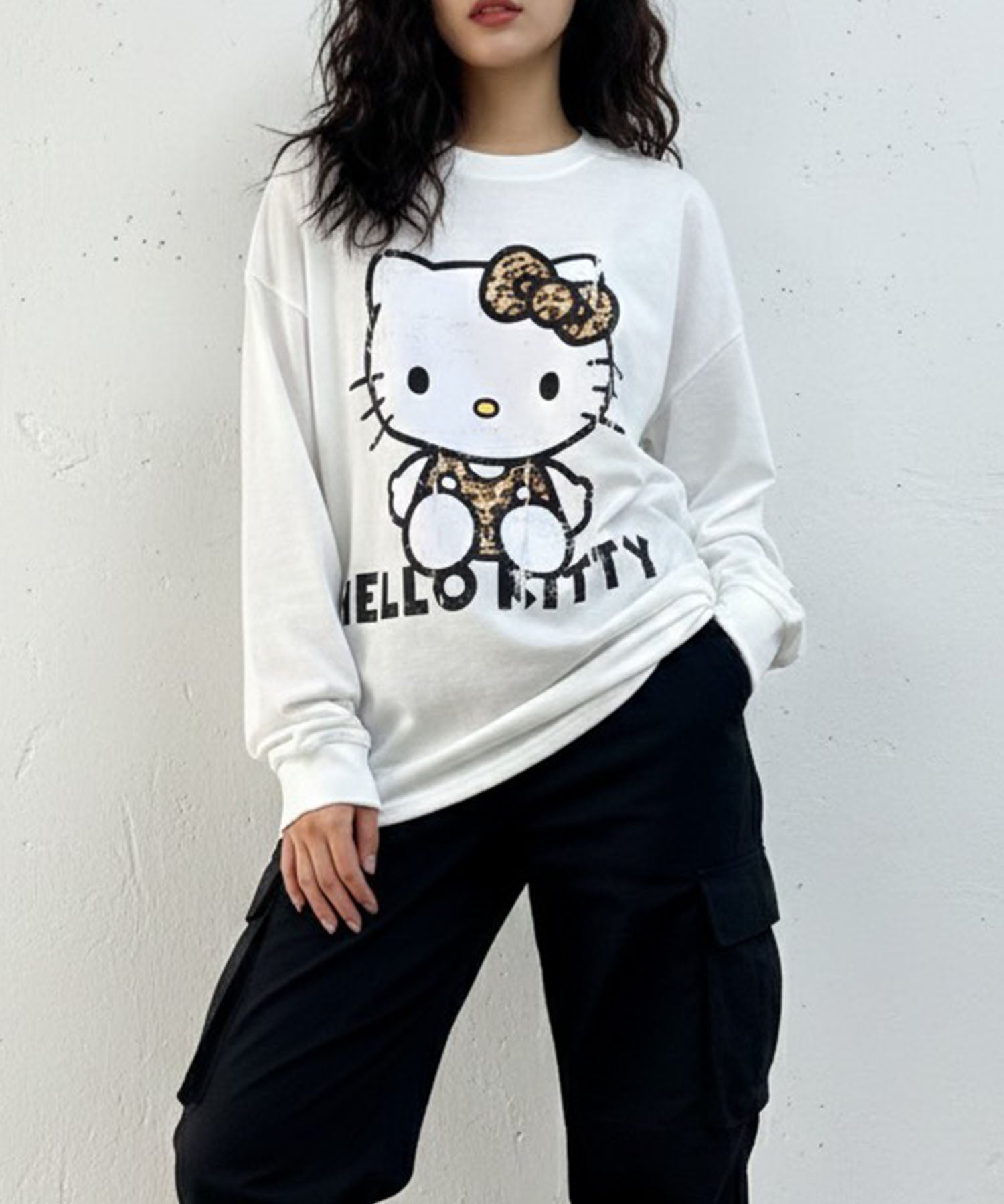 ミージェーン me Jane HELLO KITTYプリントロンT （オフホワイト） オフホワイト