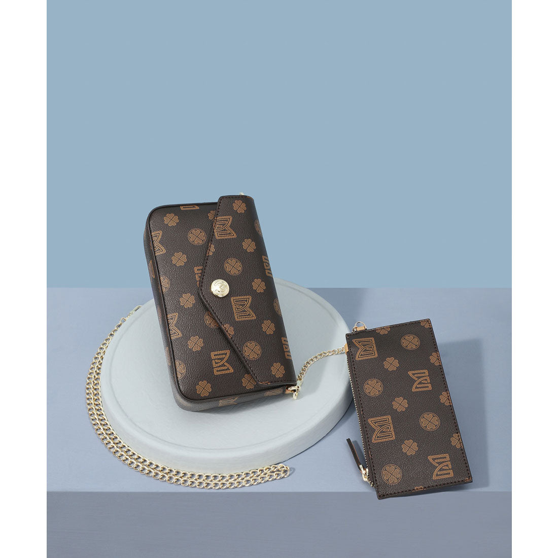 MEXICAN MEXICAN 2-piece set with pouch Monogram chain bag Mini bag Safe material Cute for adults