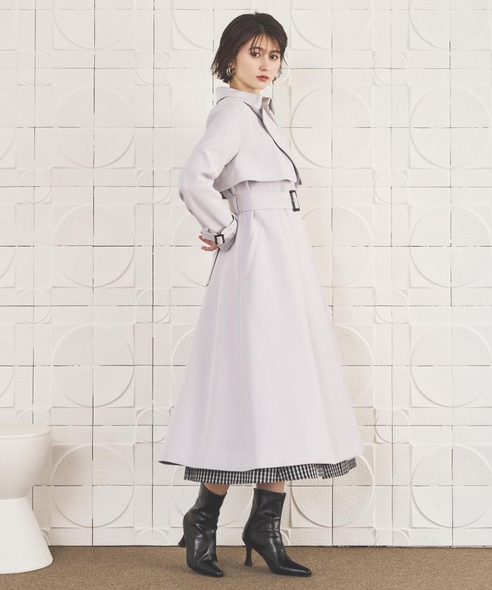 安杜克圖爾 AND COUTURE 極簡風格風衣