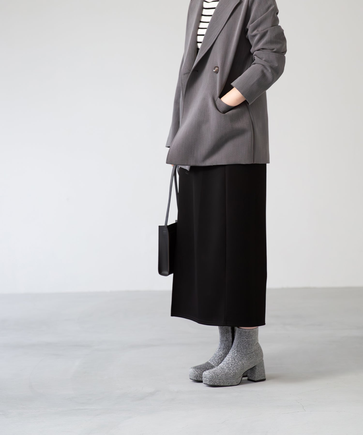 メヌエ Menue プラットフォーム ヒールブーツ