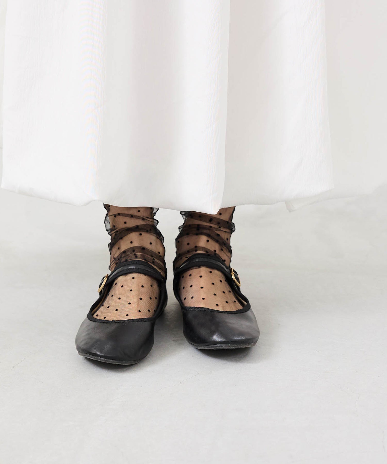 メヌエ Menue ふわカル ストラップ バレエシューズ（1020ブラックpu） 1020ブラックpu