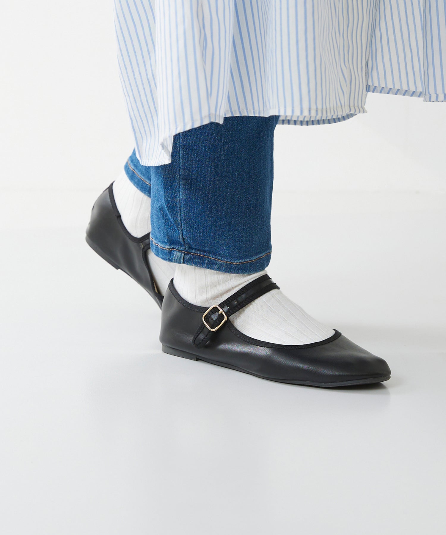 メヌエ Menue ふわカル ストラップ バレエシューズ（1020ブラックpu） 1020ブラックpu