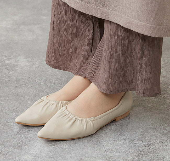 メヌエ Menue シャーリングポインテッドパンプス