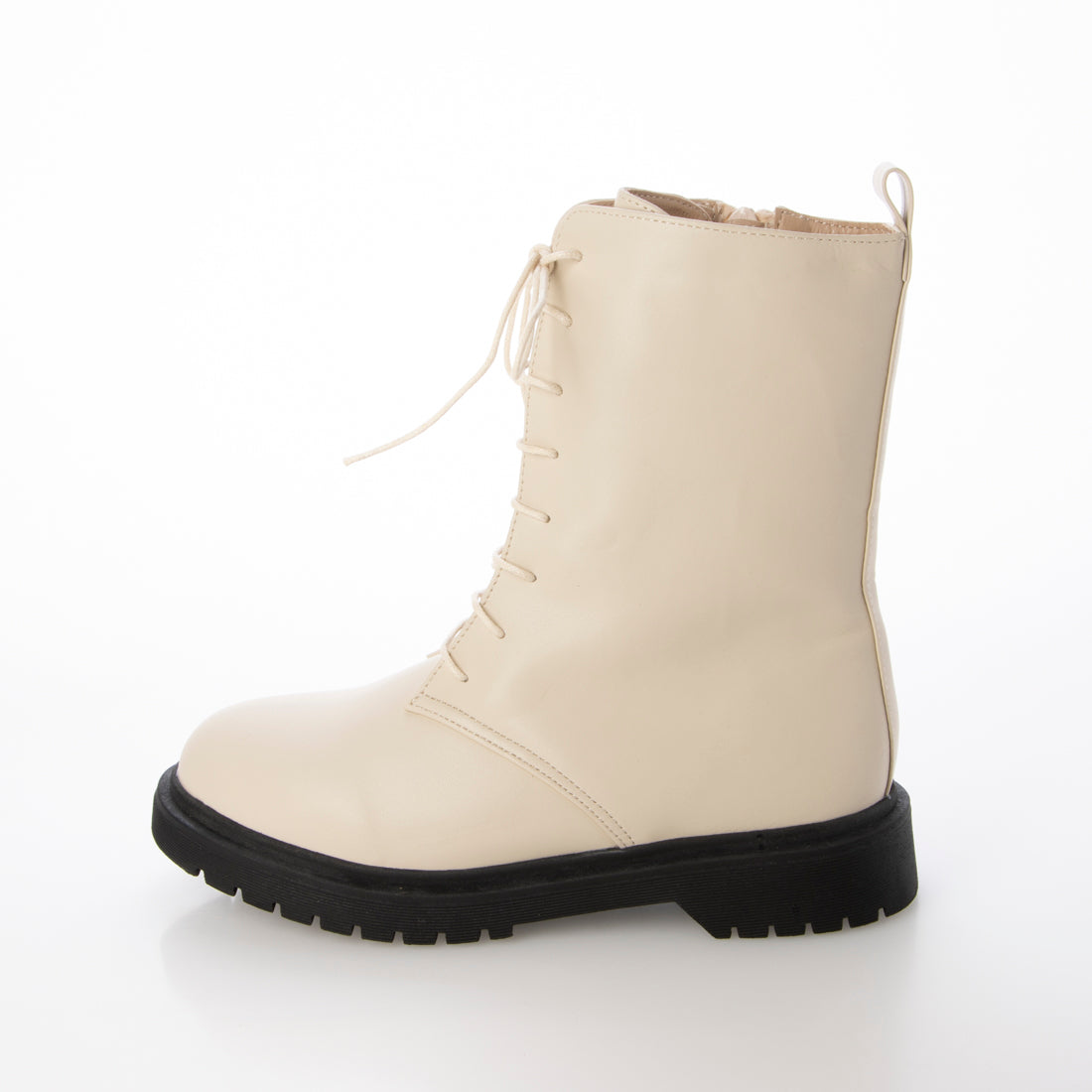 メヌエ Menue レースアップ トラックソールミドルブーツ （1001アイボリーPU） 1001アイボリーPU