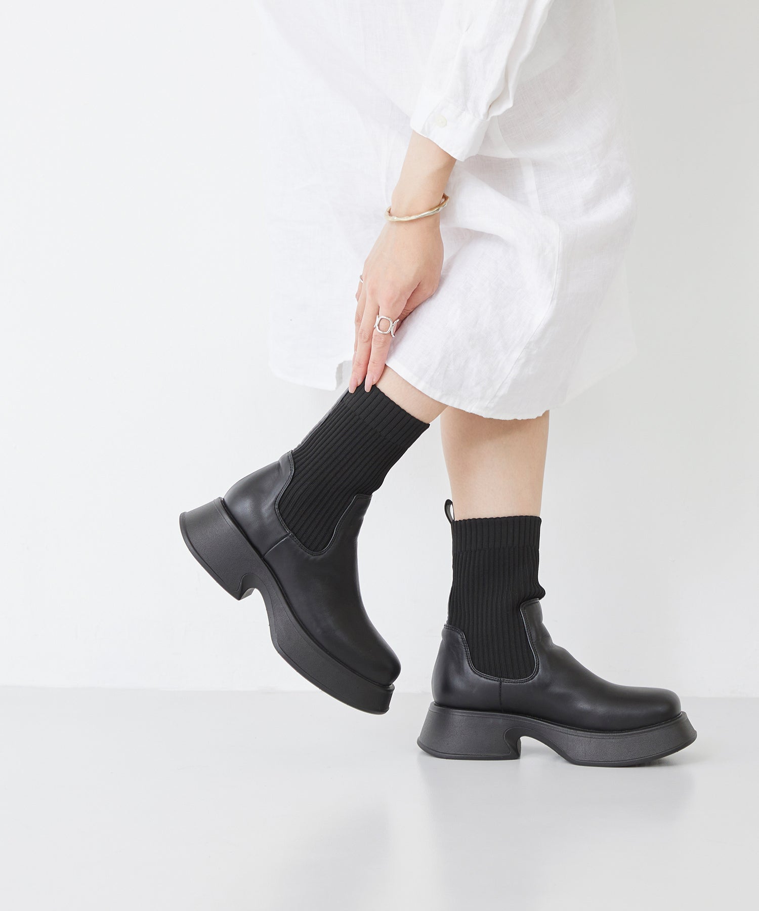 メヌエ Menue 厚底 ソックスブーツ