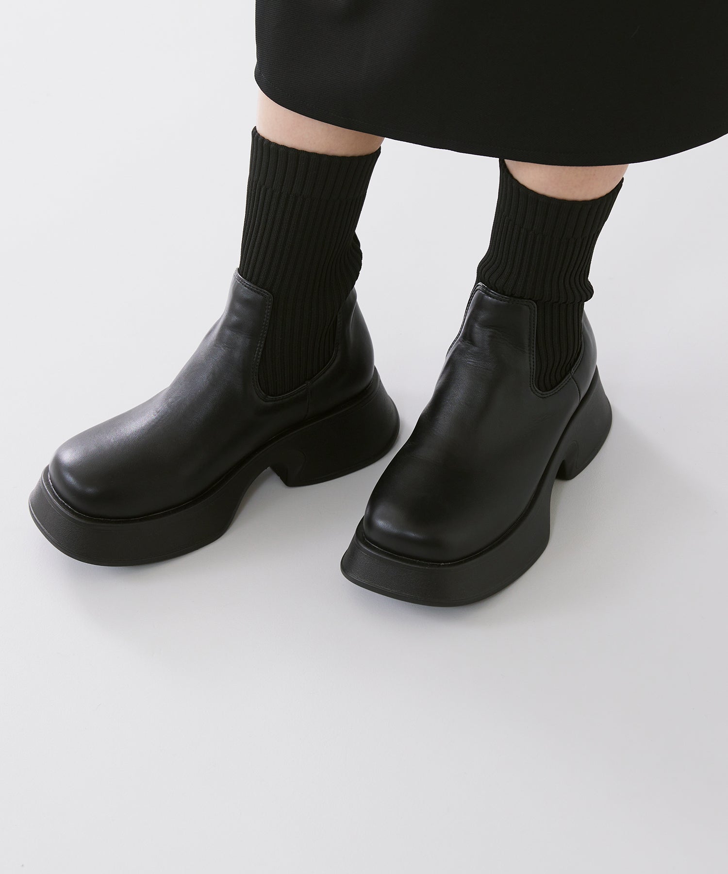 メヌエ Menue 厚底 ソックスブーツ
