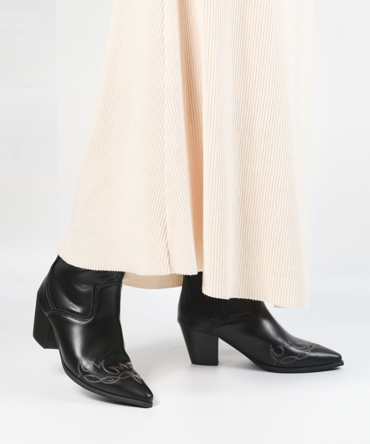 MIO NOTIS Short Western Boots