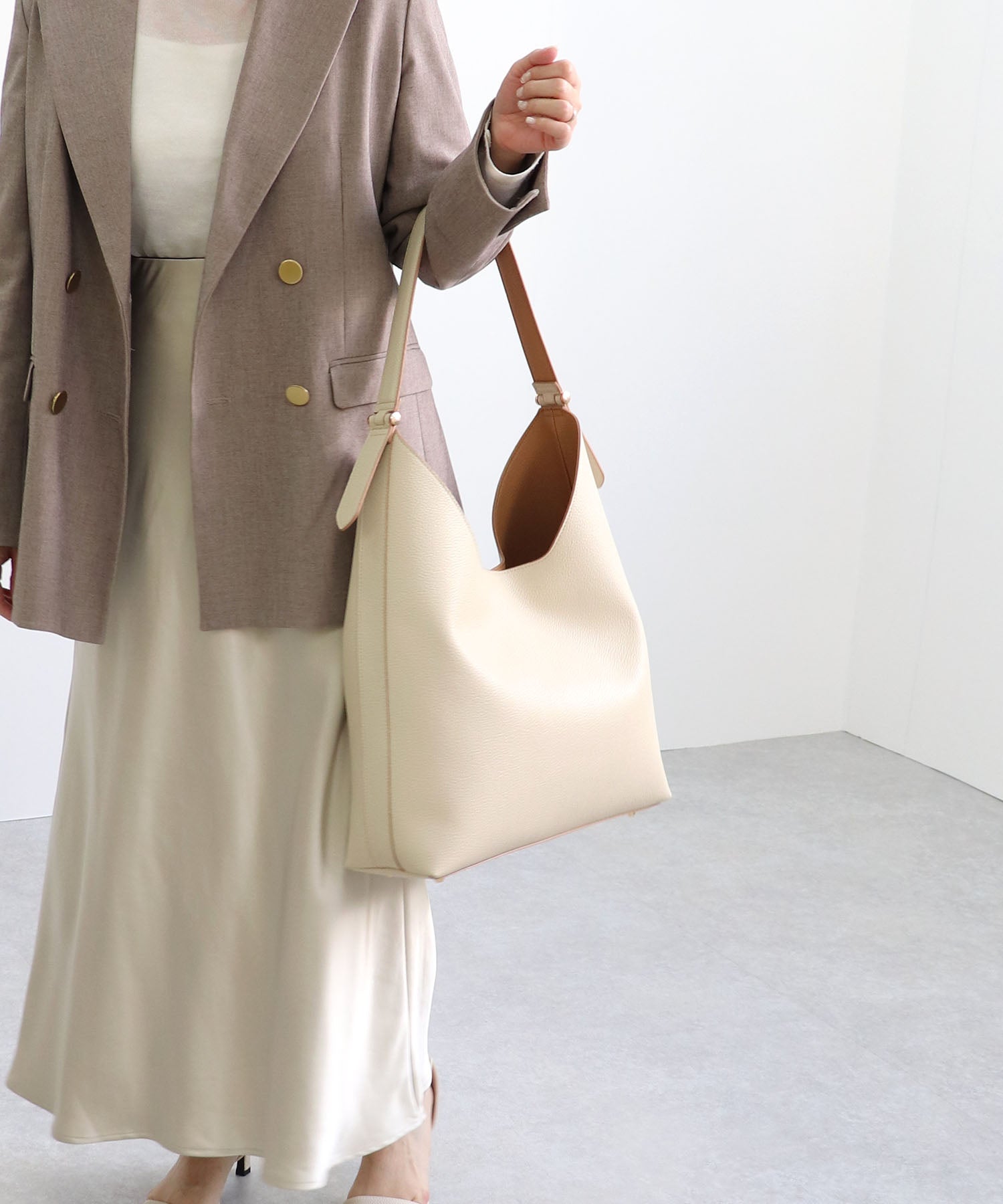 MIAN MIAN 【A4/Commuting/Seasonless】One Shoulder Bag