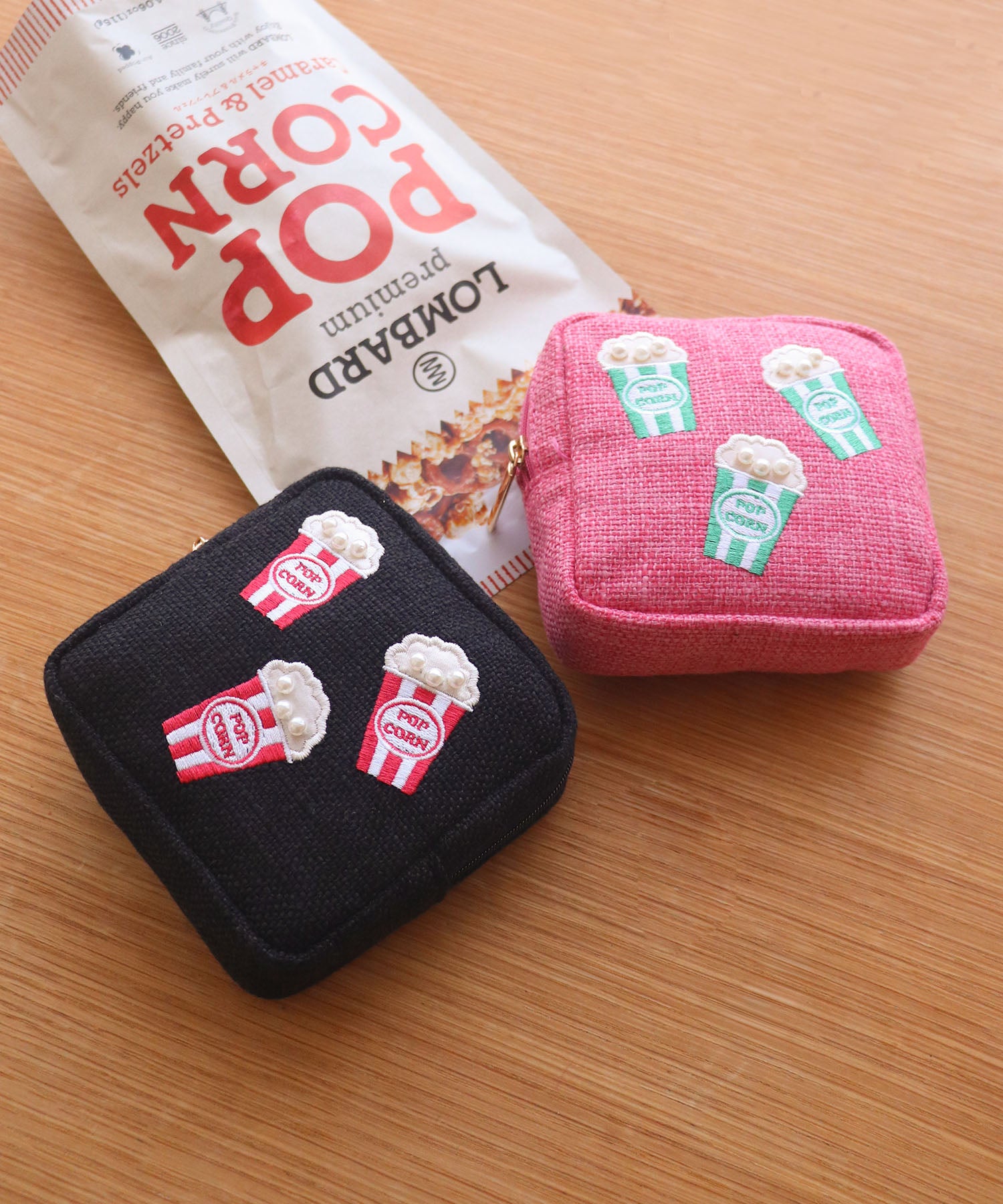 ミアン MIAN ポップコーン刺繍スクエアポーチ （ピンク） ピンク