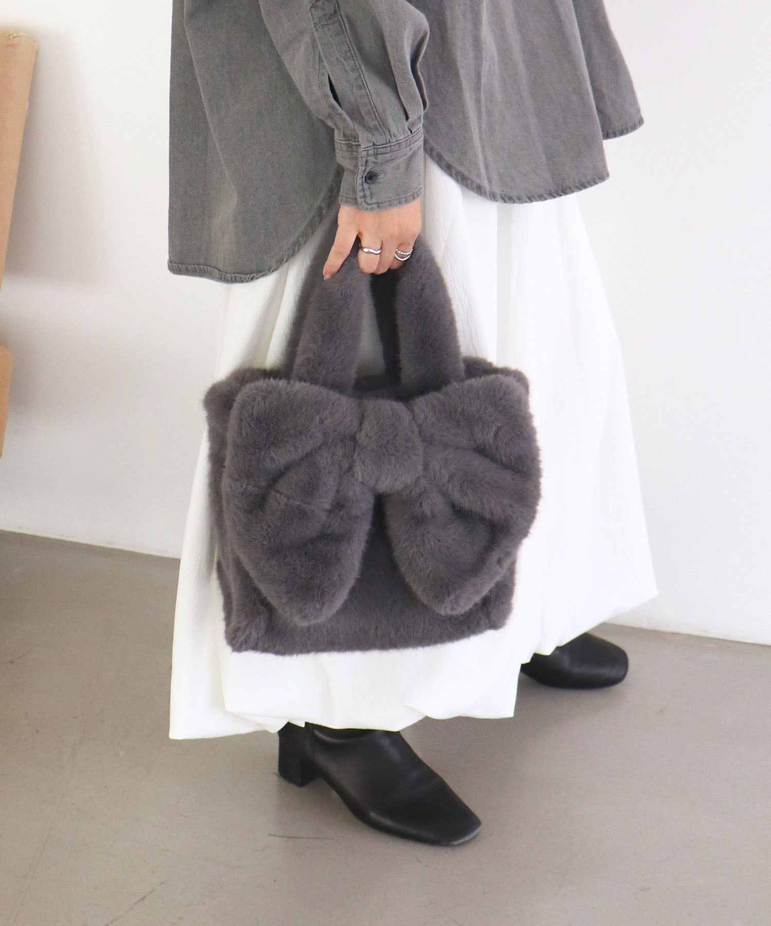 ミアン MIAN リボントートバッグ （チャコール） チャコール