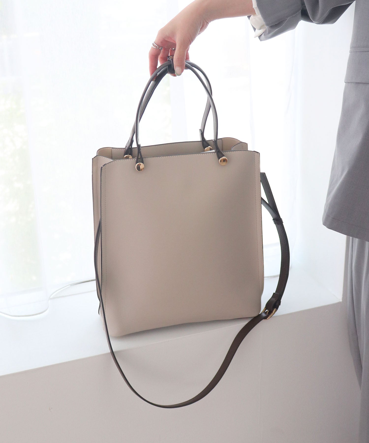 ミアン MIAN 【お仕事/シーズンレス/2way】CLIVIA / 縦型A4トートバッグ （グレー） グレー