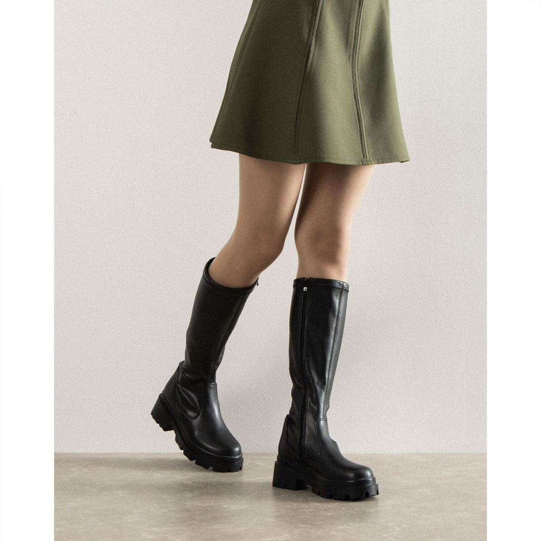 Mystic Glow Thick-soled tank sole long boots