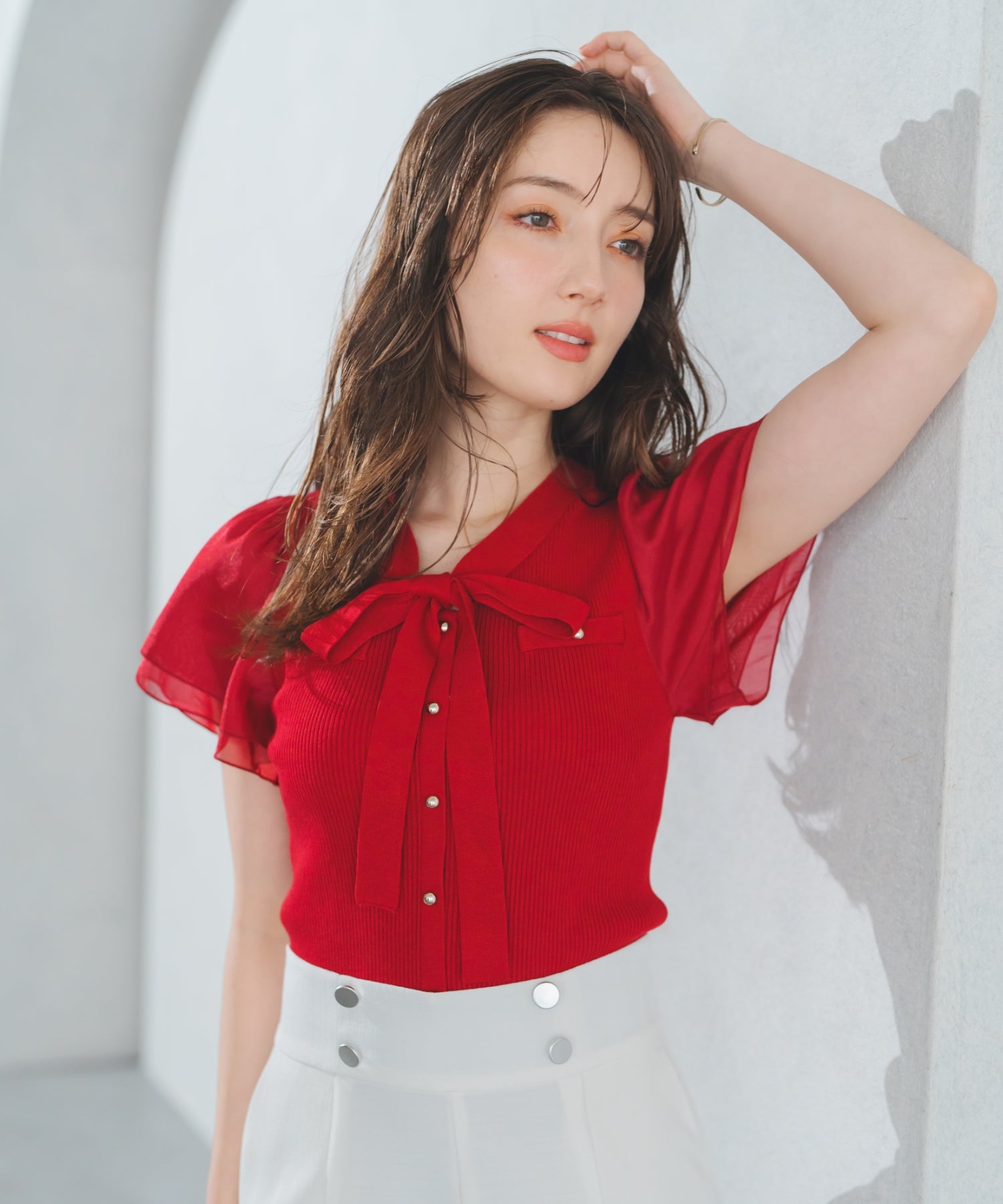 ミッシュマッシュ MISCH MASCH 2025春夏新作 ゴールド釦シアー袖ボウタイニット （RED） RED