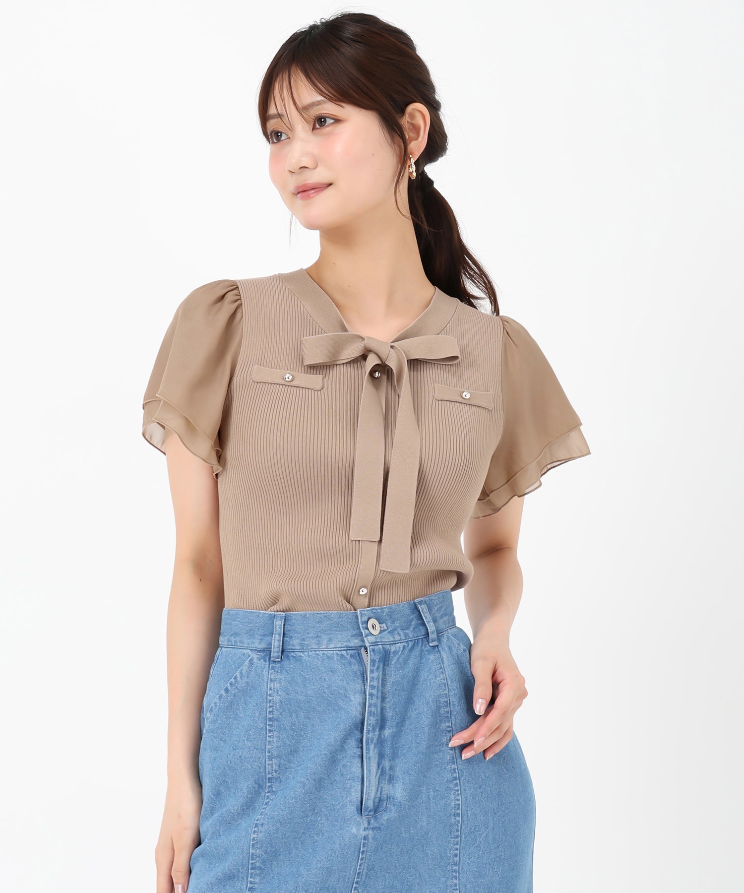 ミッシュマッシュ MISCH MASCH 2025春夏新作 ゴールド釦シアー袖ボウタイニット （MOCHA） MOCHA