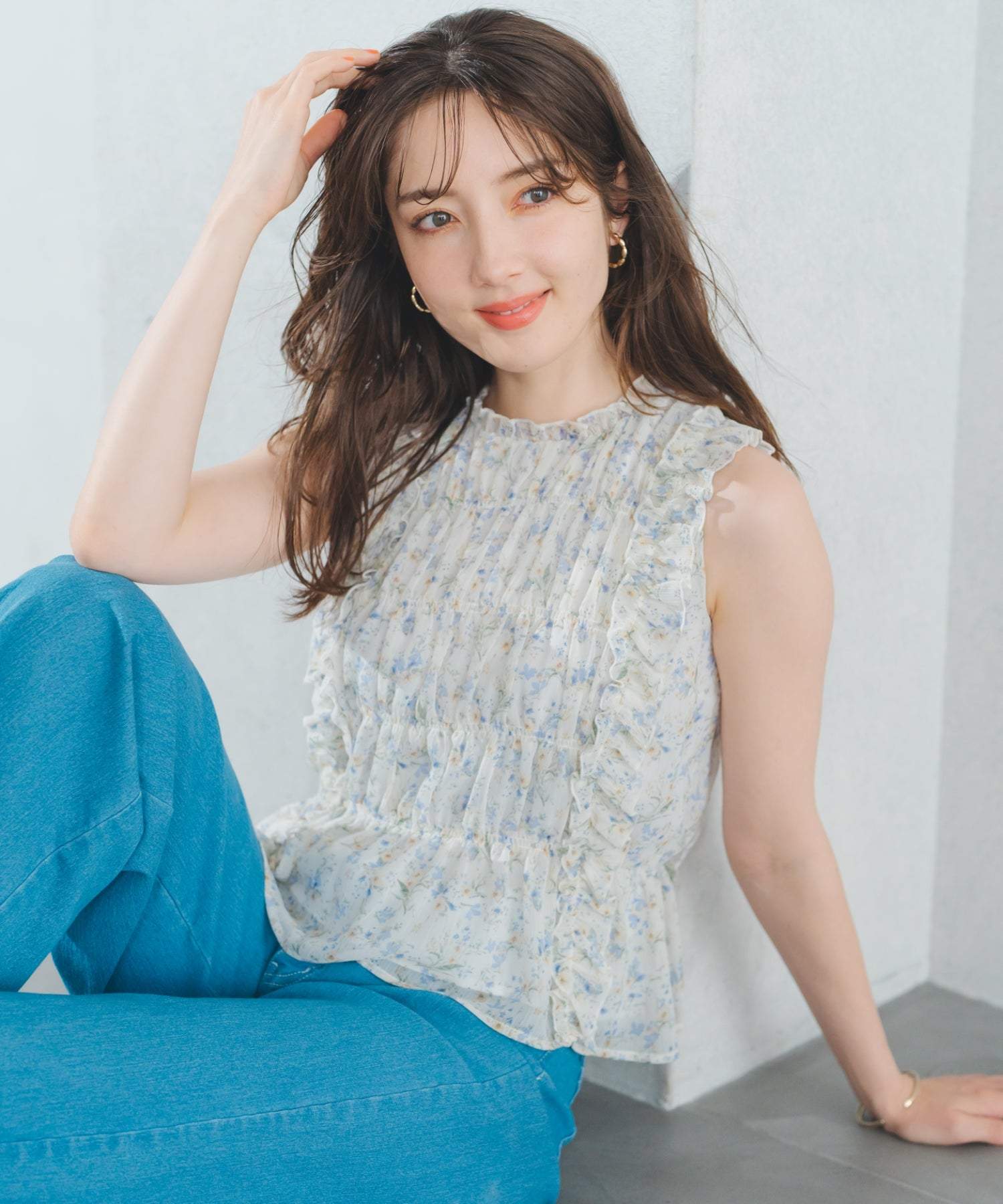 ミッシュマッシュ MISCH MASCH 2025春夏新作 小花柄シャーリングノースリブラウス （WHITE） WHITE