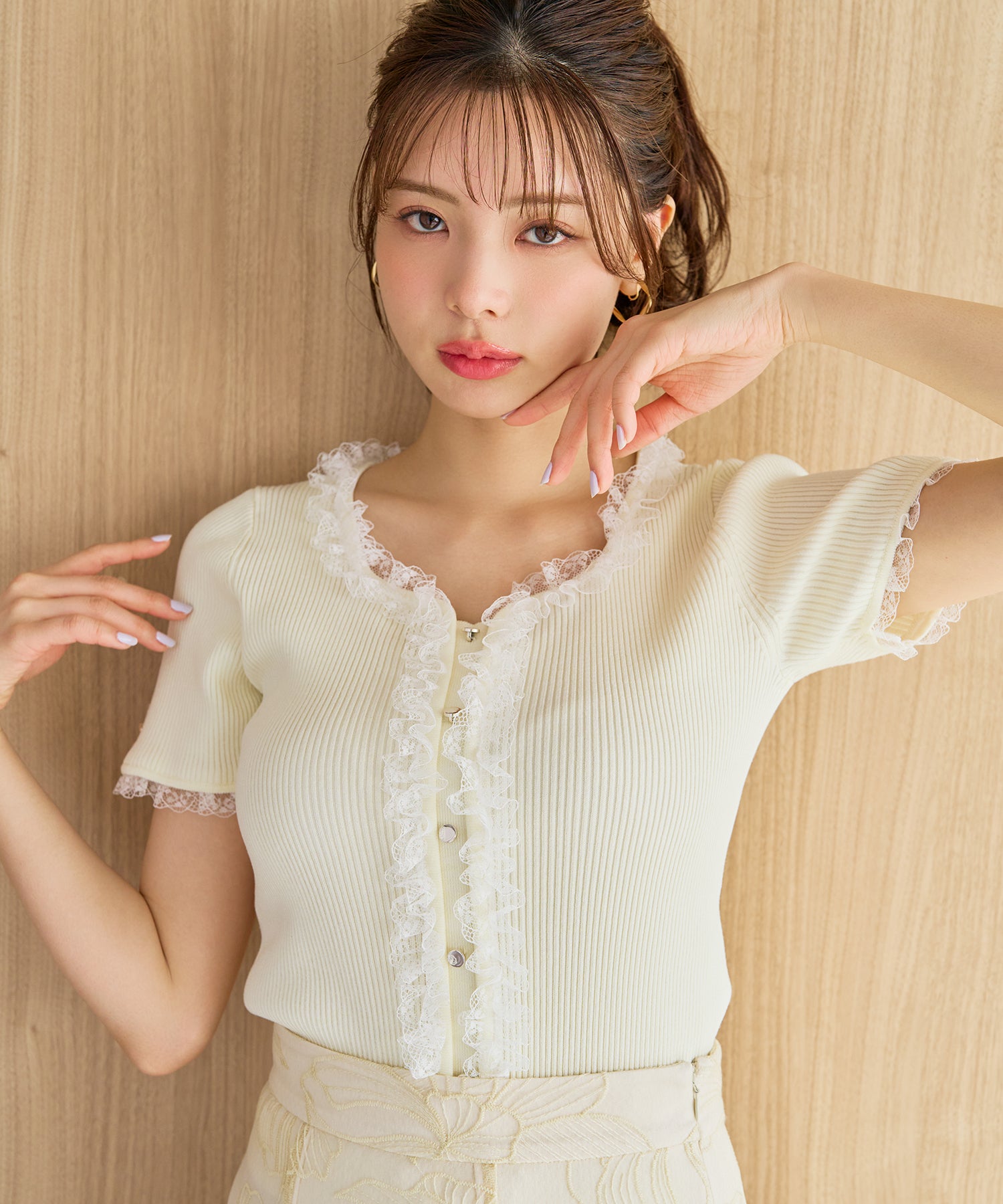 ミッシュマッシュ MISCH MASCH 2026春夏新作 レースフリルトリミングニット MM628307 （YELLOW） YELLOW