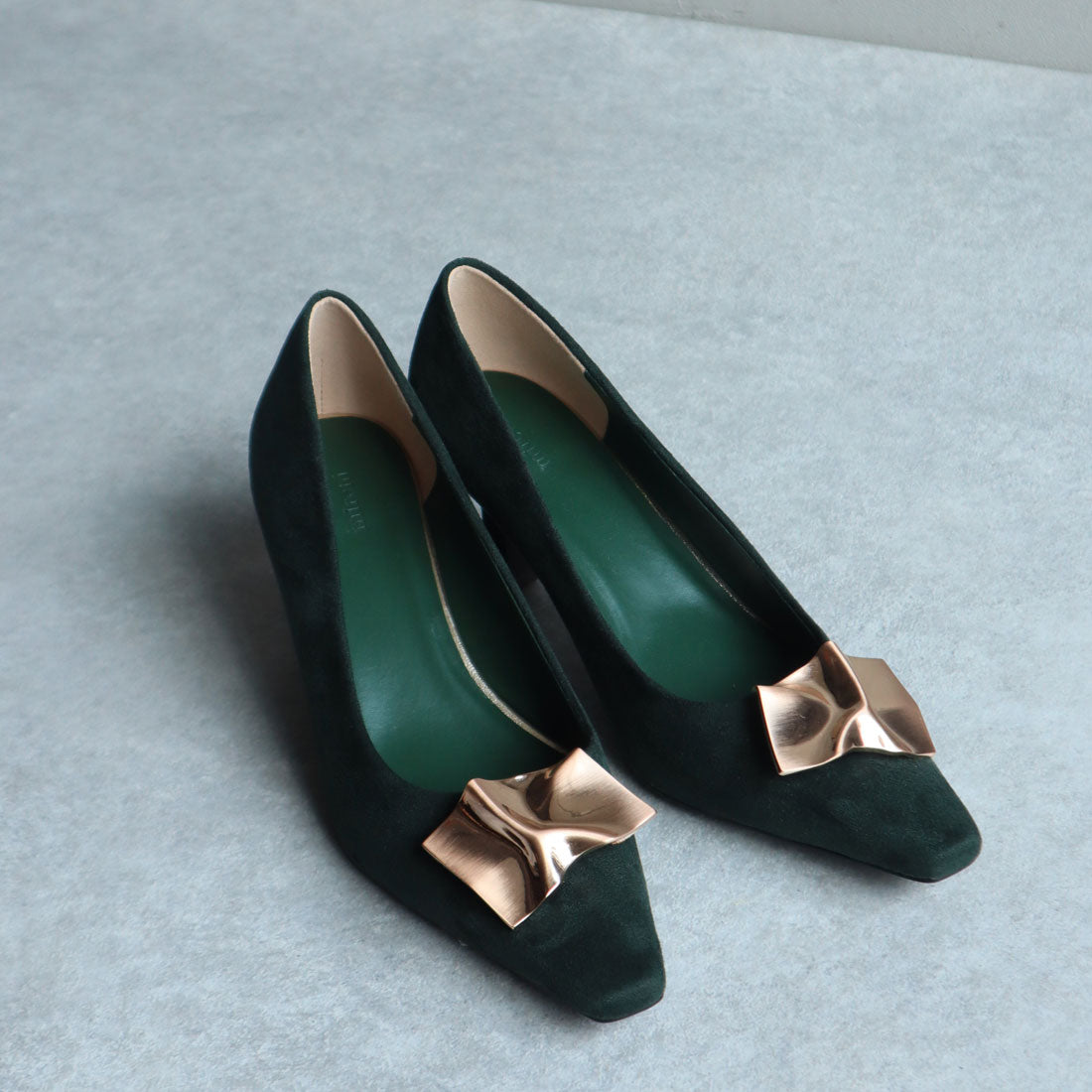 ミレム mirem Crumpled metal pumps,GREEN