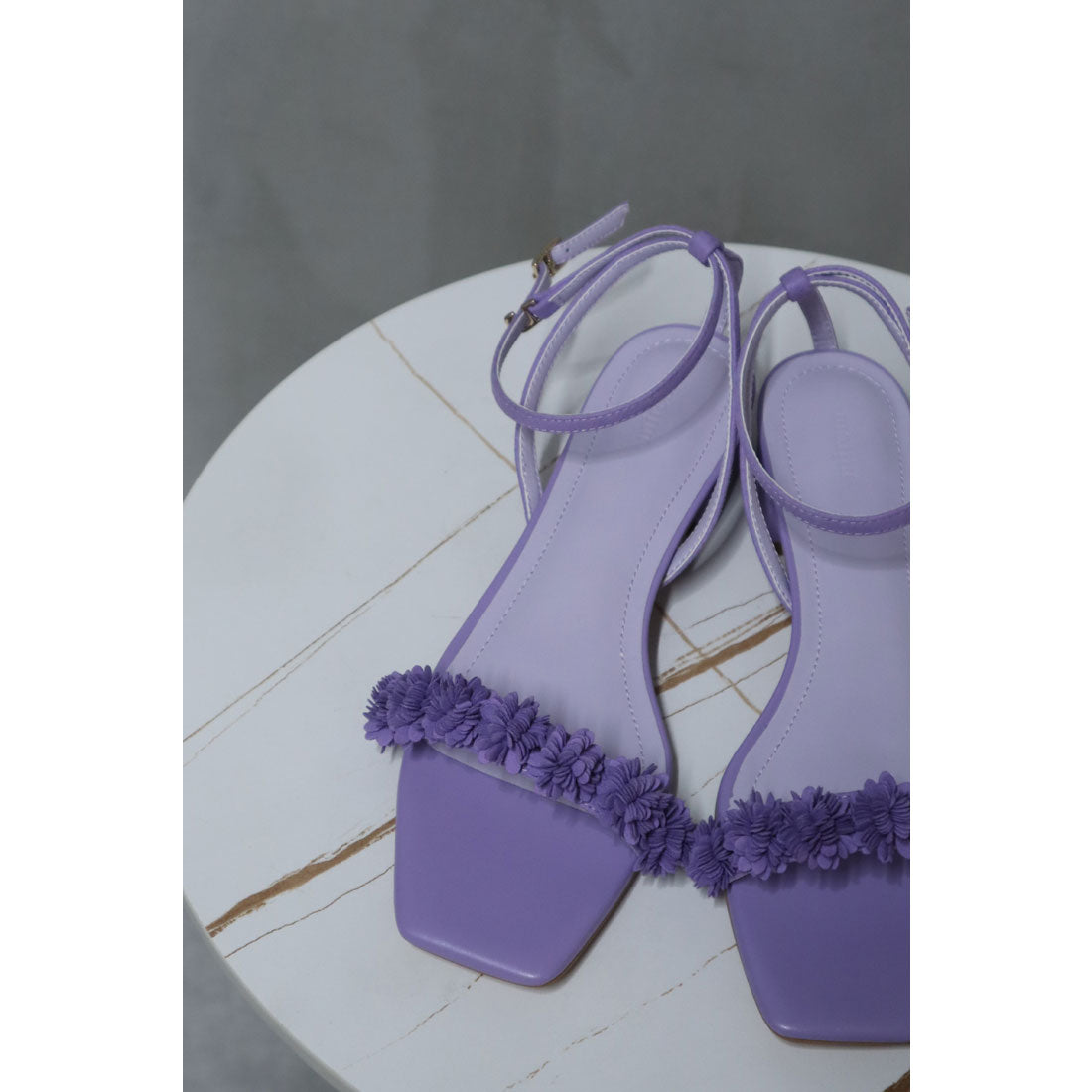 ミレム mirem Flower flat sandals