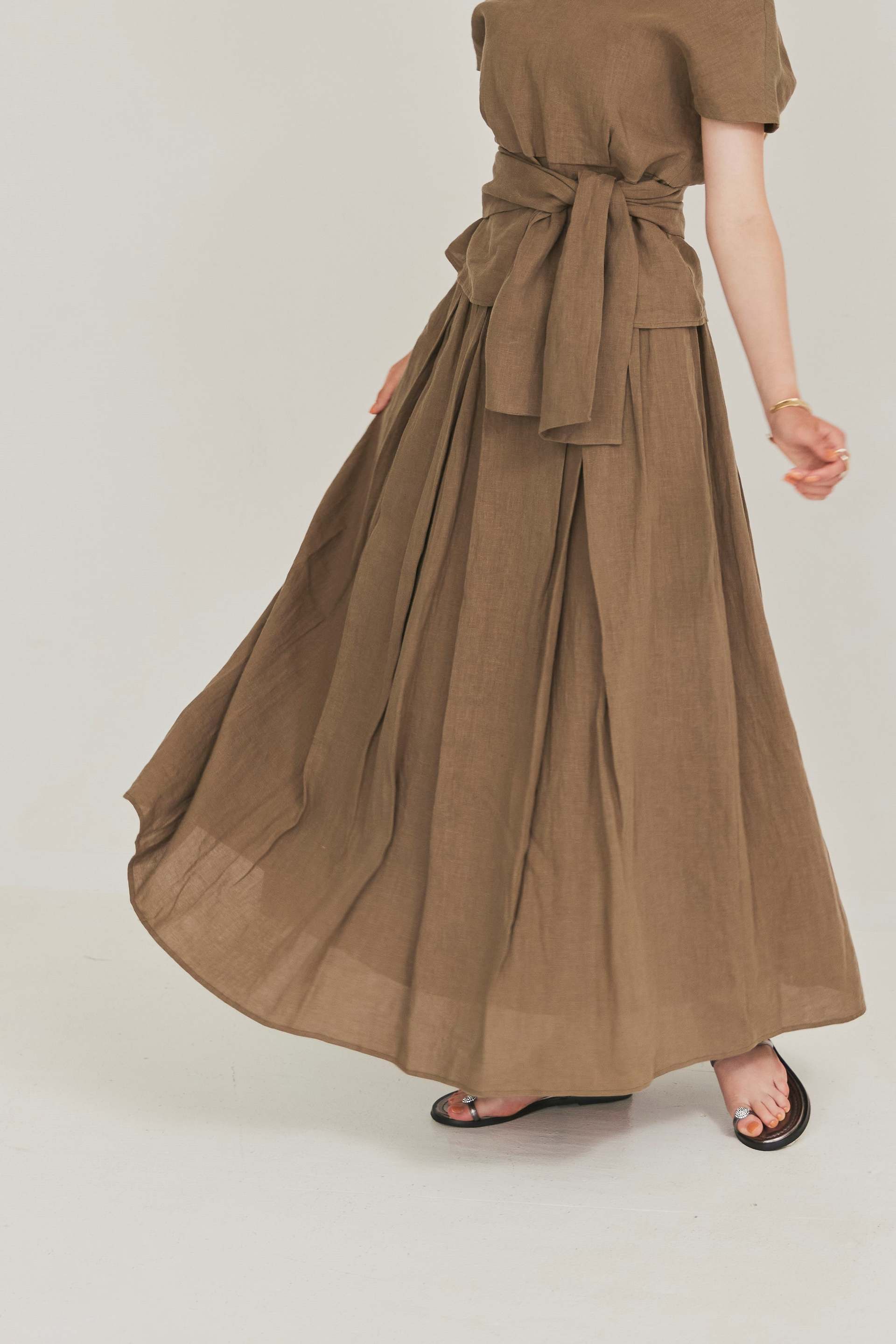 mirem Linen flare skirt