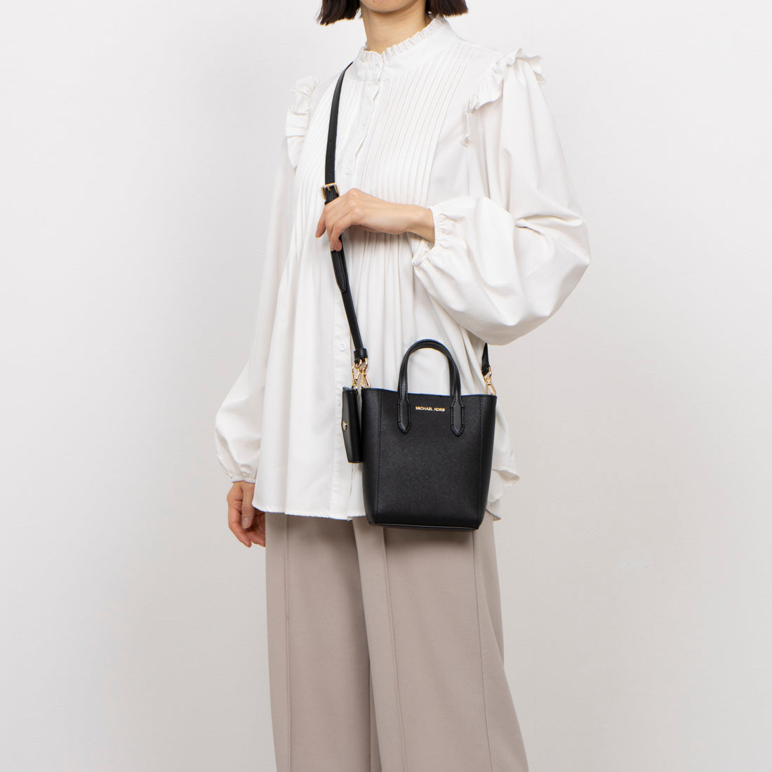マイケルコース MICHAEL KORS バッグ （ブラック） 他