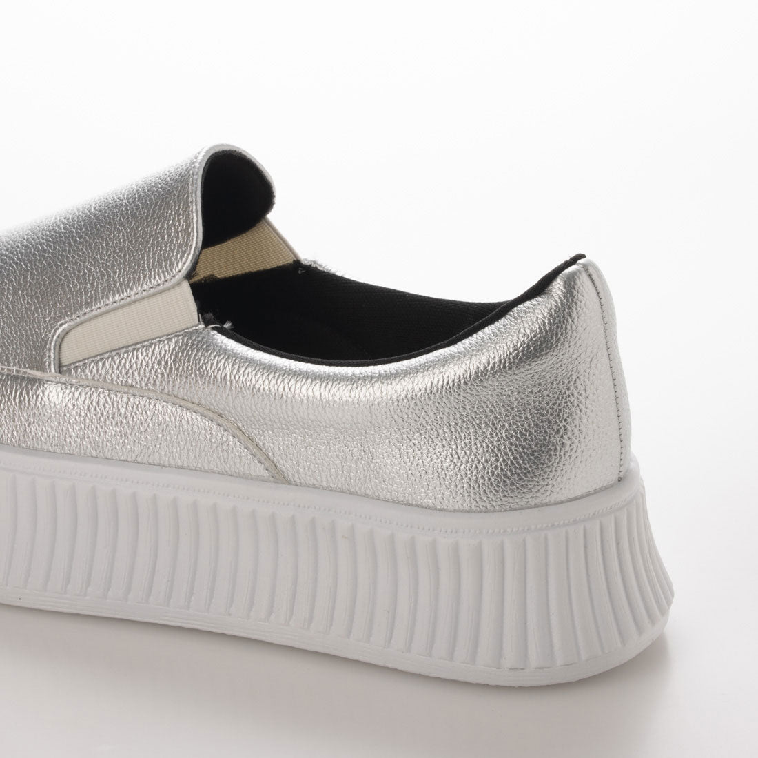 minia track sole slip-on sneakers