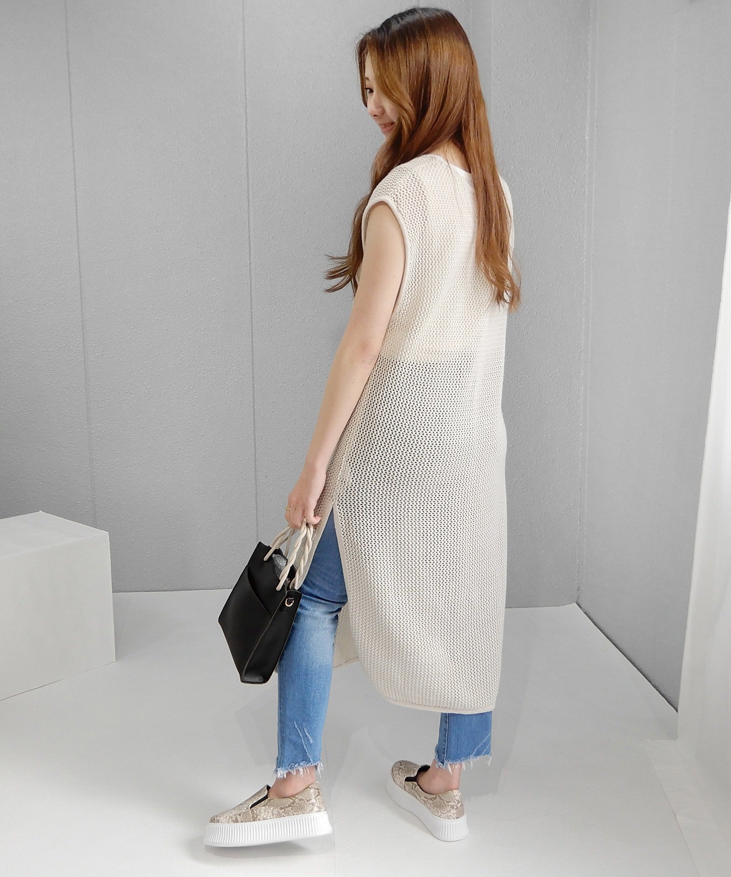 minia track sole slip-on sneakers