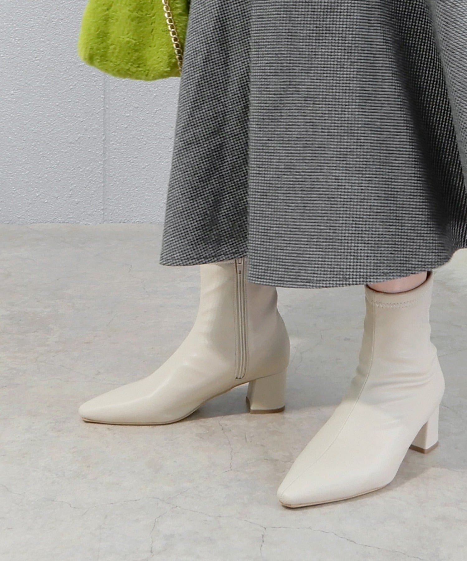 ミニア minia ストレッチポインテッド