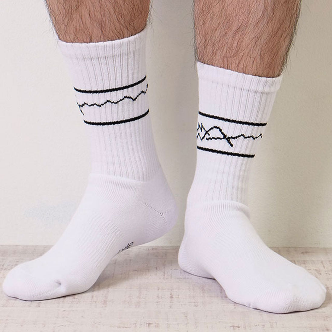惡作劇風格惡作劇風格 JOMO SANZAN LINE SOX 白色/黑色 [OG011]
