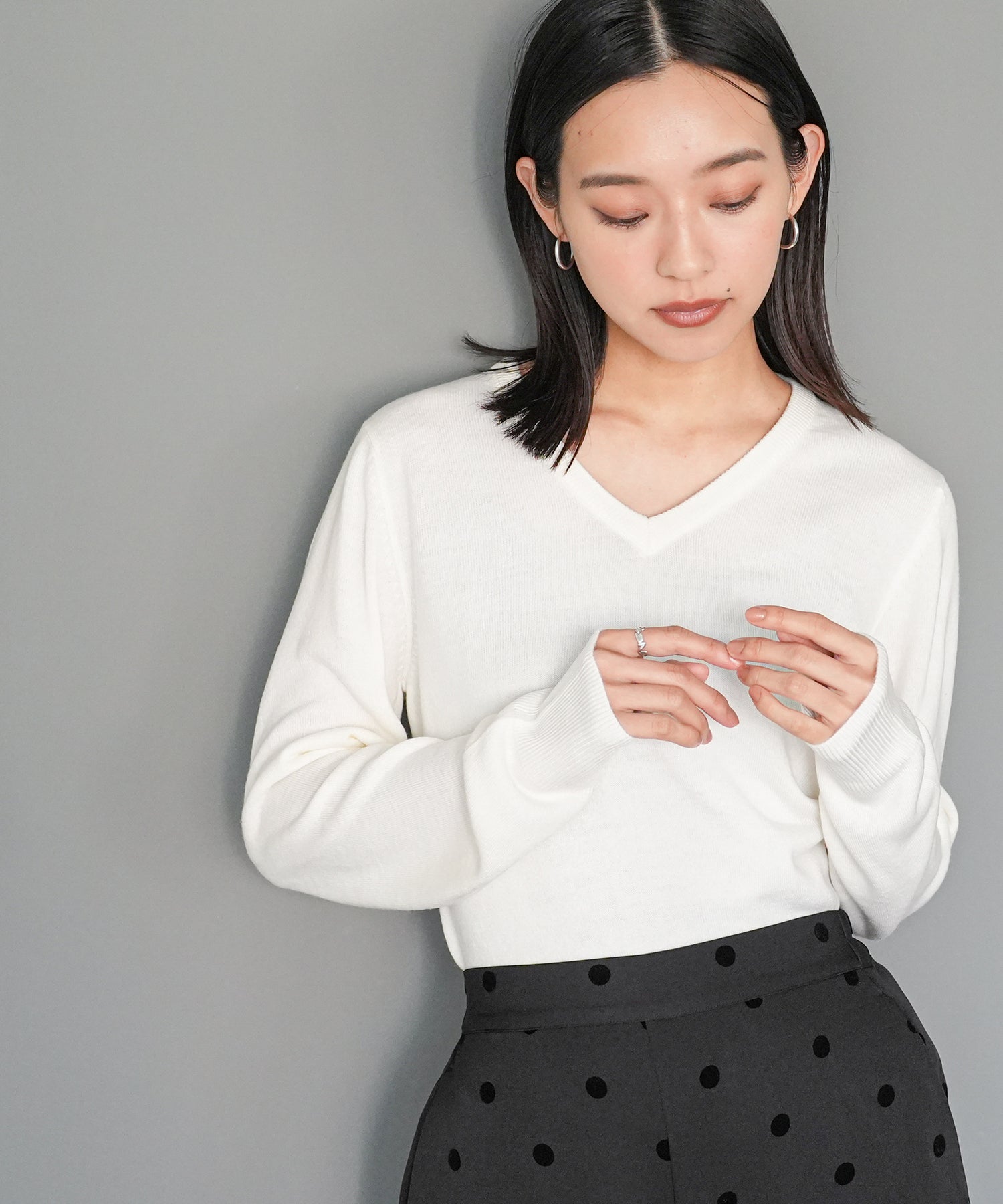 ミリアンデニ mili an deni カシミアタッチVネックニットセーター