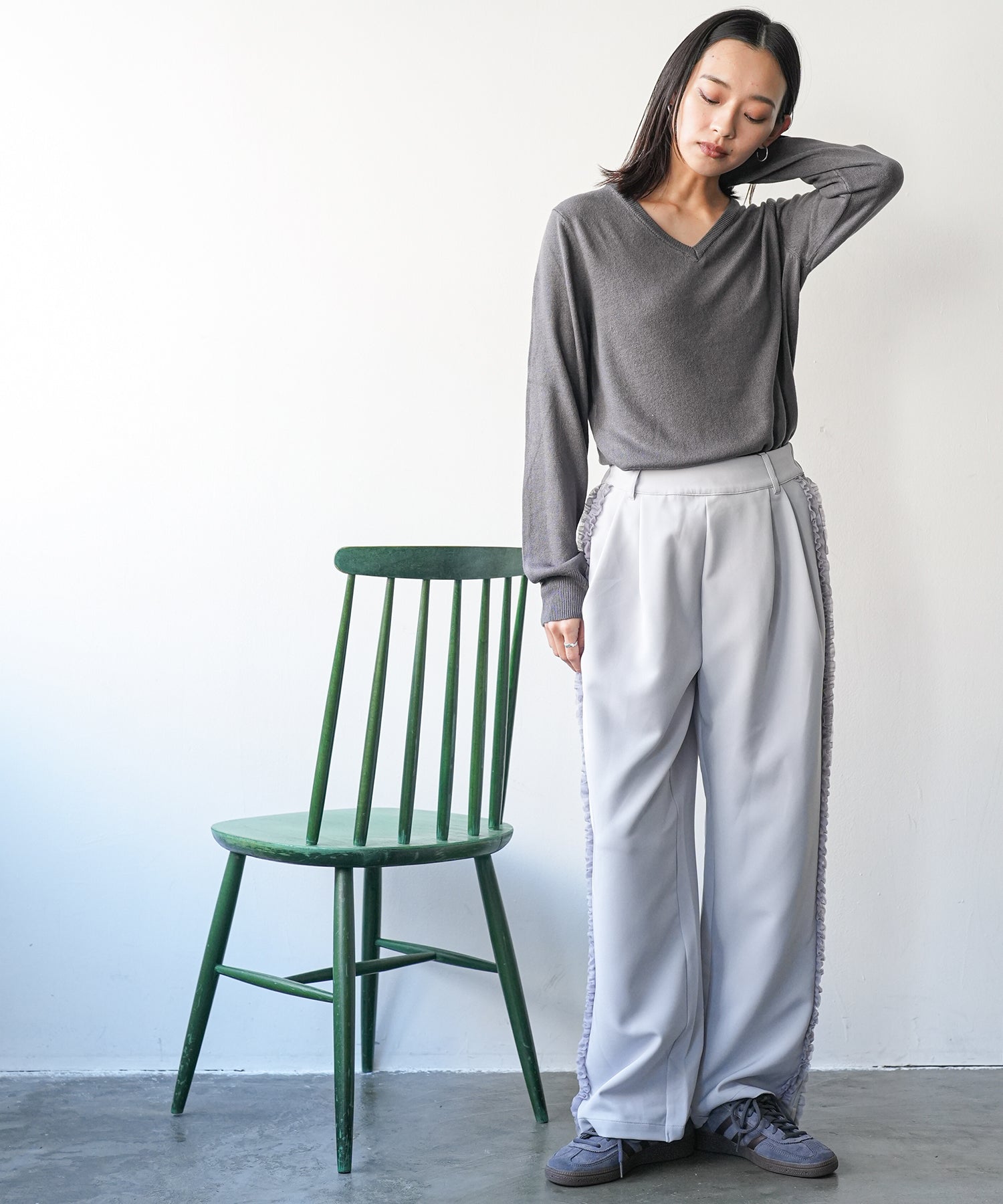 ミリアンデニ mili an deni カシミアタッチVネックニットセーター