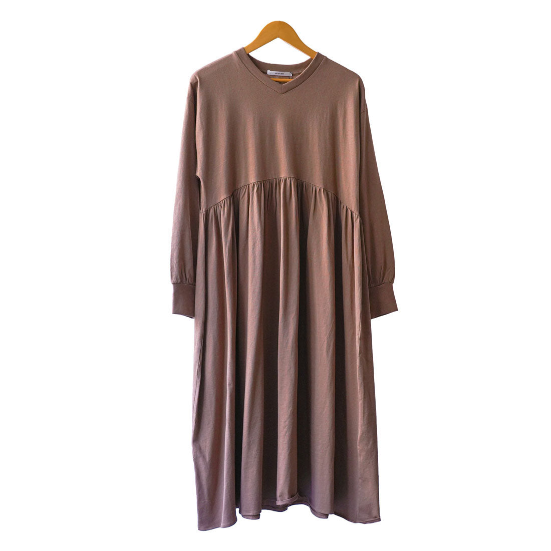Mili An Deni V-Neck Gathered One-Piece Dress