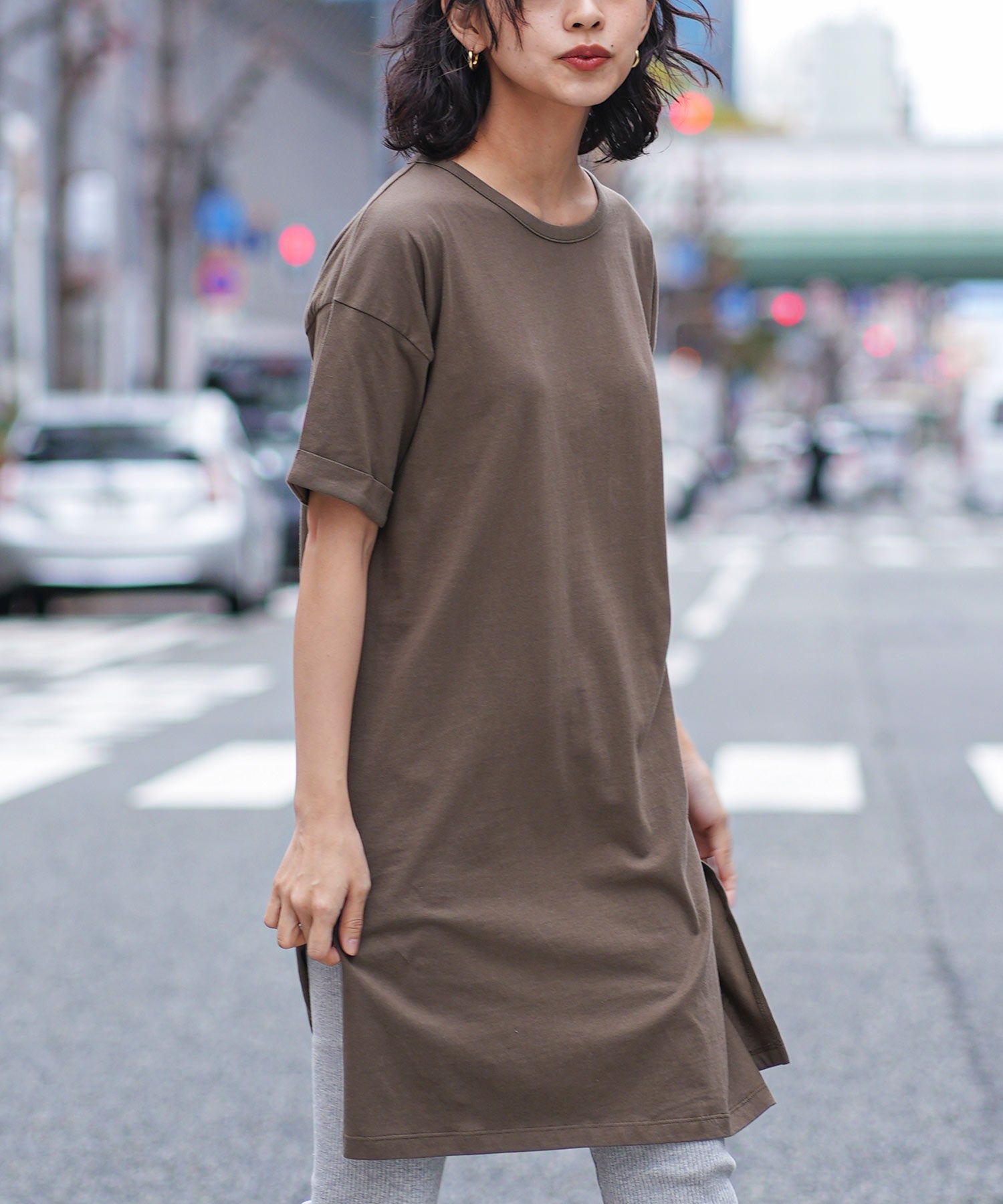 ミリアンデニ mili an deni スリット入りTワンピース