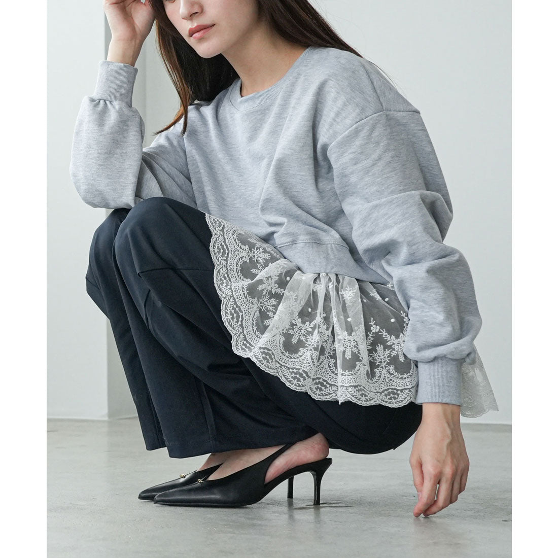 ミリアンデニ mili an deni レース切替スウェットプルオーバー （GRY） GRY