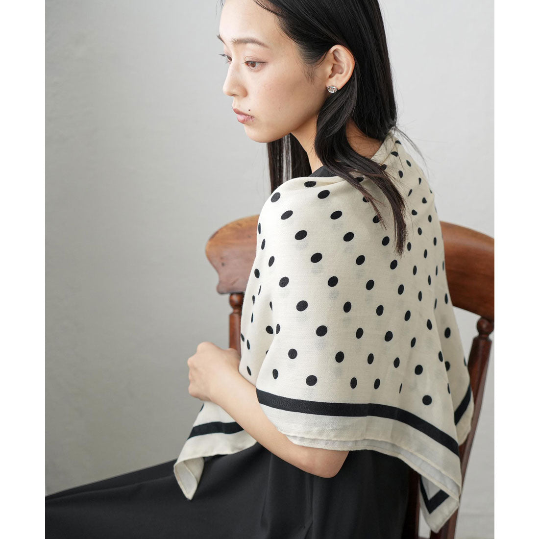 ミリアンデニ mili an deni 大判ドットスカーフ （OWxBK） OWxBK