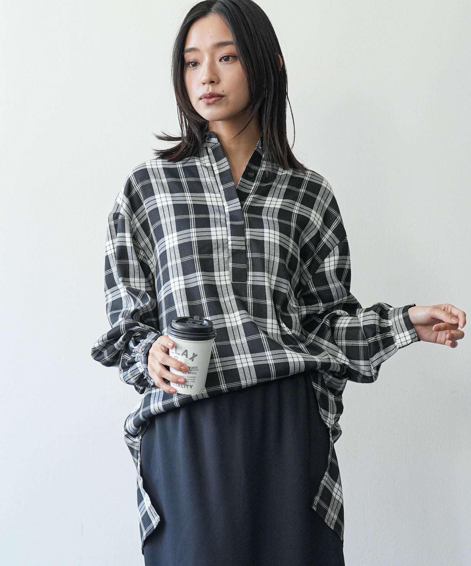 ミリアンデニ mili an deni チェックバックタックシャツ