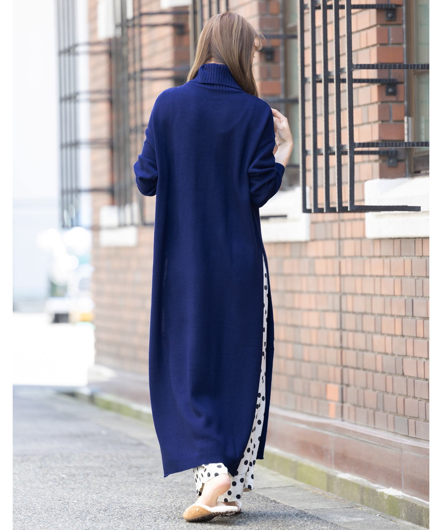 ミリアンデニ mili an deni クルーネックサイドスリットニットロングワンピース