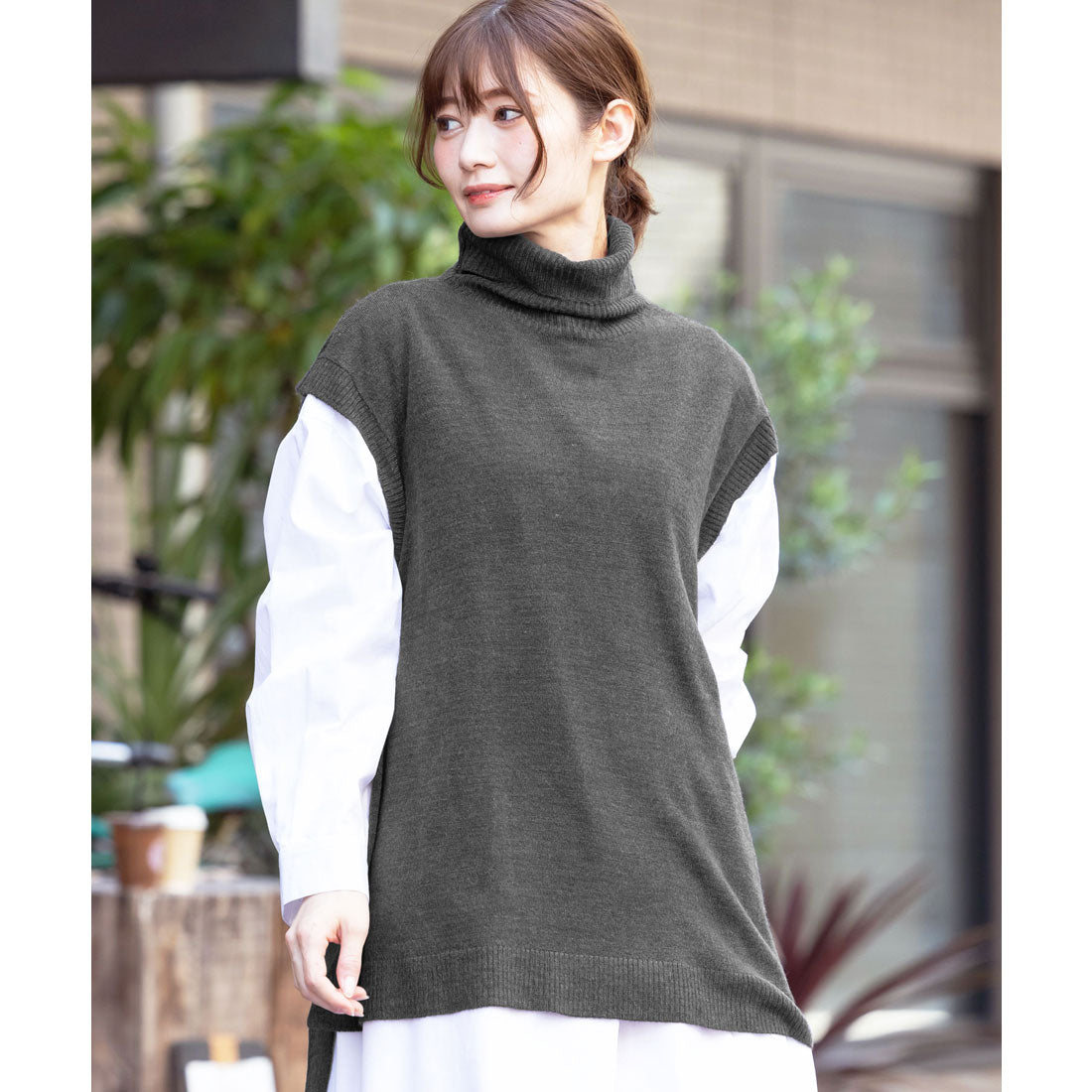 mili an deni Cashmere touch oversized turtleneck vest