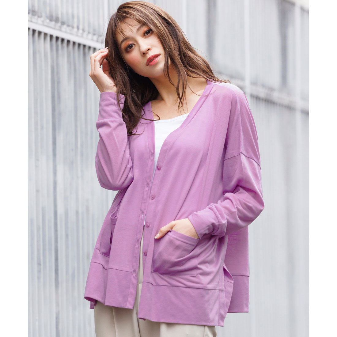 ミリアンデニ mili an deni UVサイドスリットVネックカーディガン